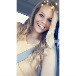 Meet your Posher, Karlie